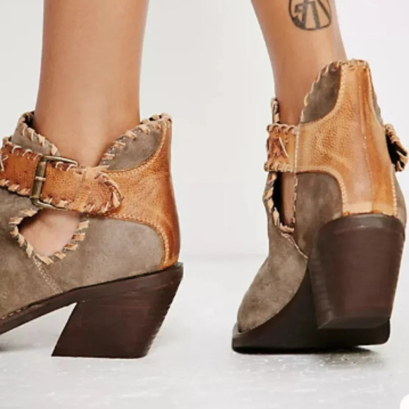 Jeffrey Campbell Walk The Line Ankle Boot size 7 - Picture 11 of 12